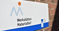 Schild Materialhof